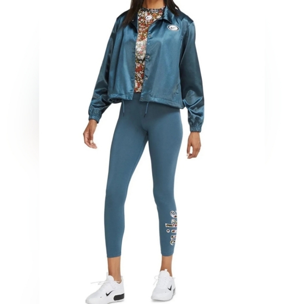 Nike Women's High Waisted Leg‎ A See Tight Fit Leggings Size S  Gym Yoga